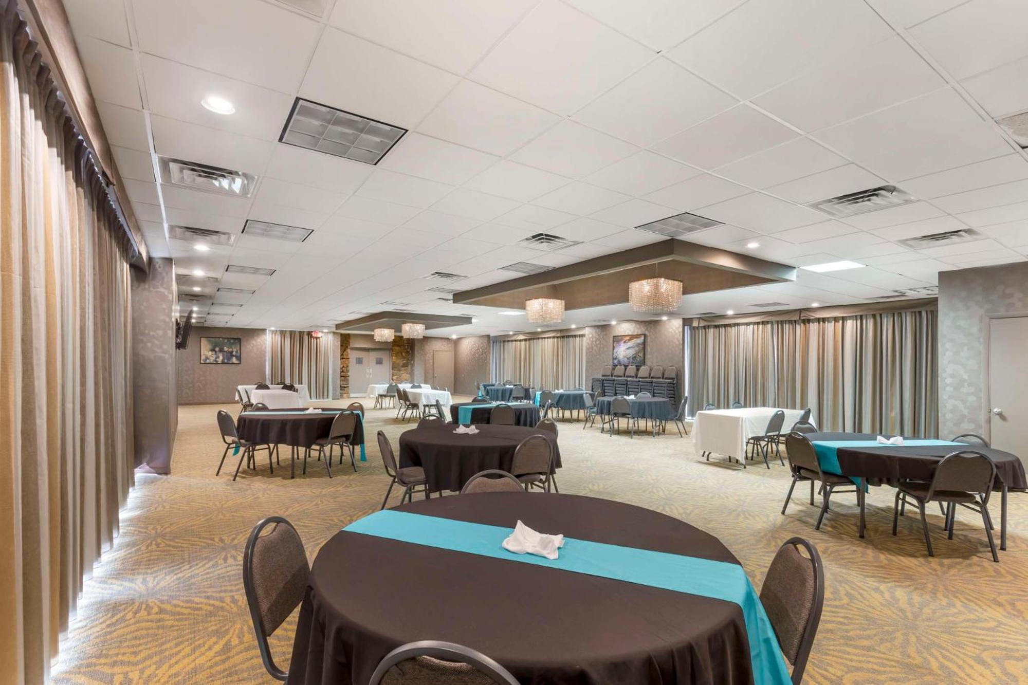 Best Western Plus Landing View Inn & Suites Branson Eksteriør bilde