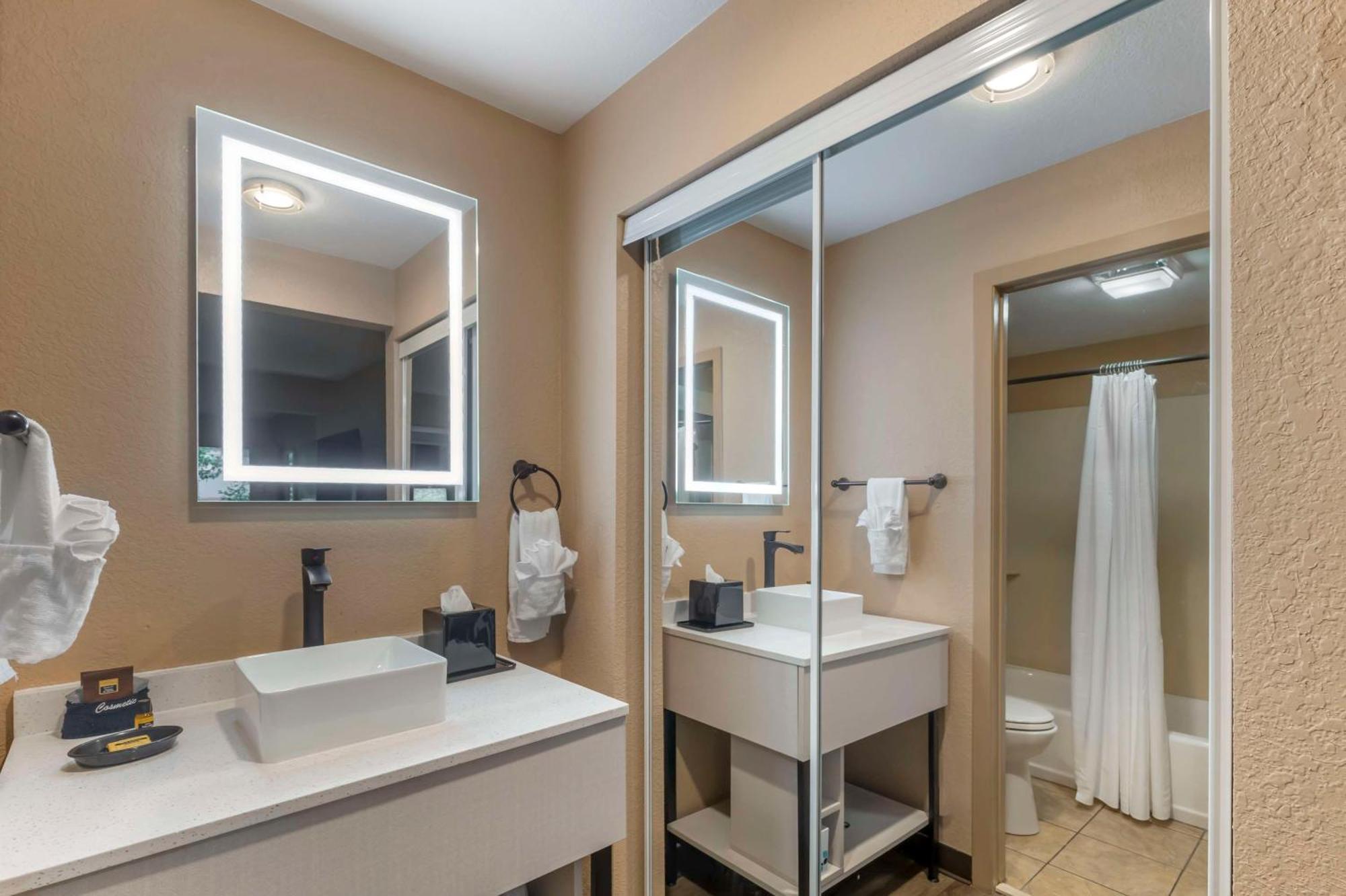Best Western Plus Landing View Inn & Suites Branson Eksteriør bilde