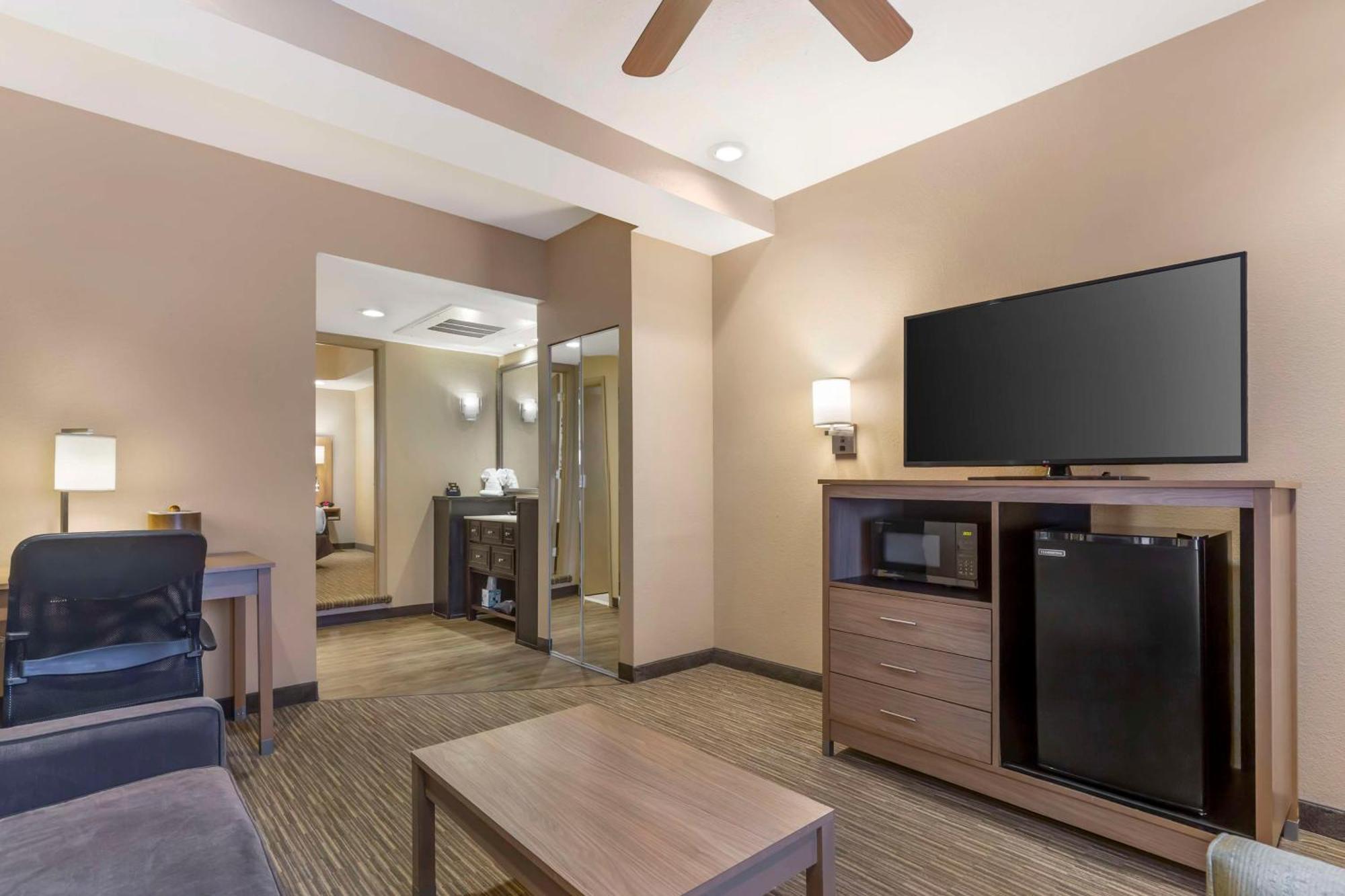 Best Western Plus Landing View Inn & Suites Branson Eksteriør bilde